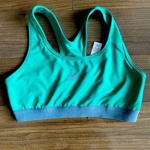 🚨🚨Nike Sports Bra